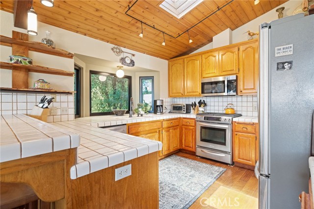Detail Gallery Image 24 of 53 For 1760 Stuart St, Cambria,  CA 93428 - 3 Beds | 2 Baths