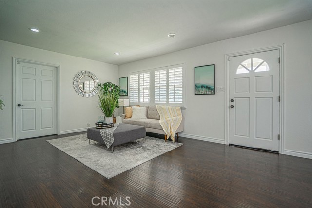Detail Gallery Image 17 of 42 For 15017 Rayfield Dr, La Mirada,  CA 90638 - 3 Beds | 2 Baths