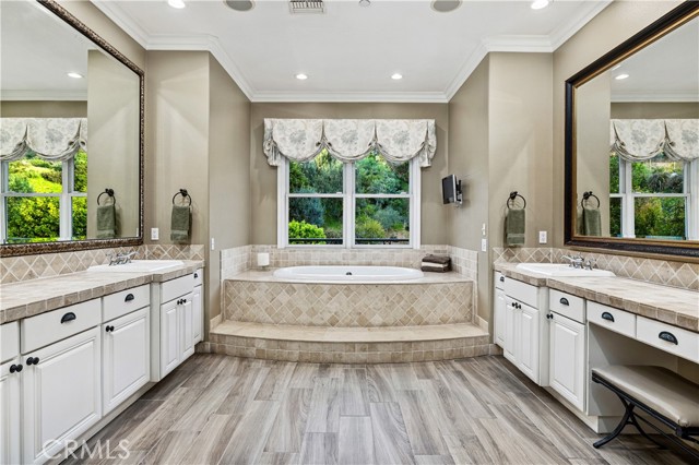 Image 41 of 75 For 2653 Vista Del Sol