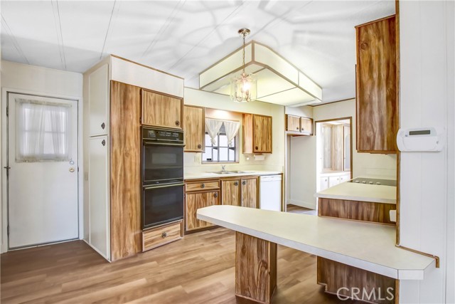 Detail Gallery Image 10 of 25 For 2590 Silver Oak Way, Hemet,  CA 92545 - 2 Beds | 2 Baths