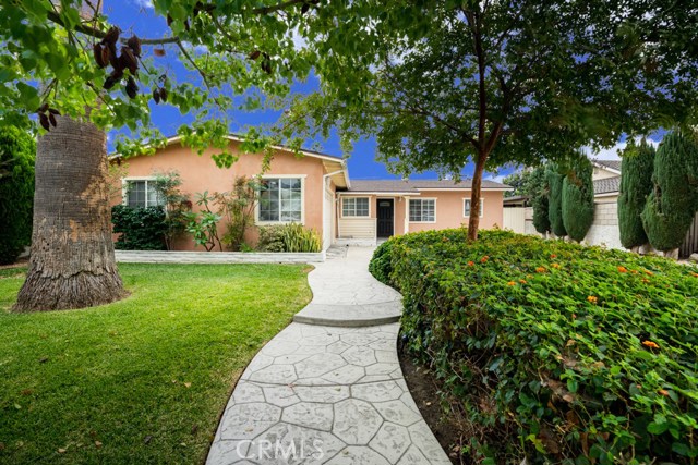 948 E Galatea St, Azusa, CA 91702