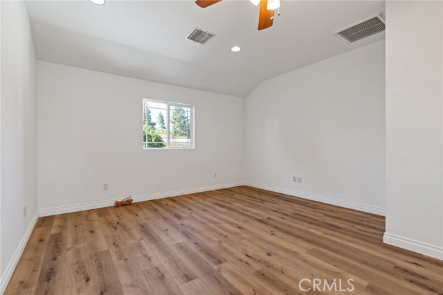 Detail Gallery Image 21 of 62 For 10215 Casaba, Chatsworth,  CA 91311 - 5 Beds | 3/1 Baths