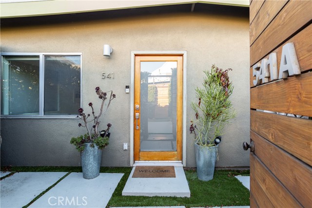 Detail Gallery Image 15 of 18 For 541 a Bernard St, Costa Mesa,  CA 92627 - 2 Beds | 1 Baths