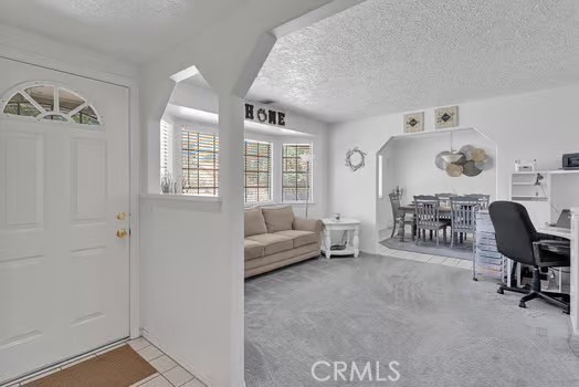 Detail Gallery Image 4 of 23 For 8755 Lassen Ave, Hesperia,  CA 92345 - 3 Beds | 2 Baths