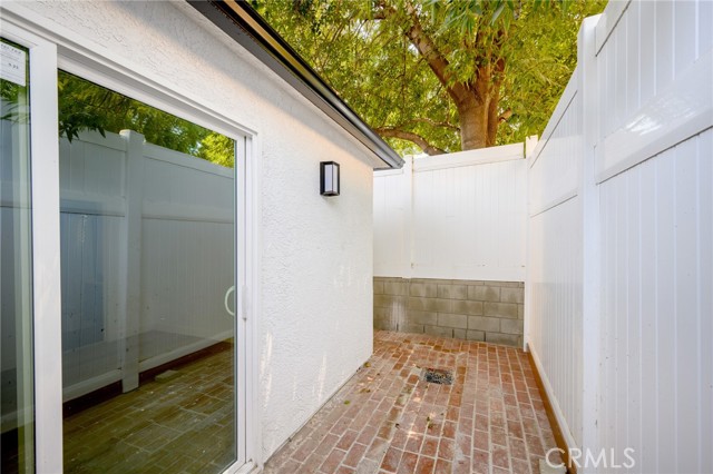 Detail Gallery Image 17 of 18 For 7810 Forsythe St Ave, Sunland,  CA 91040 - 2 Beds | 2 Baths