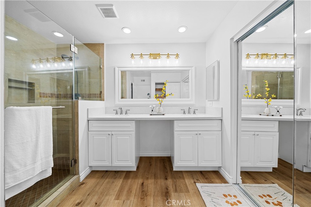 637dc21f 3cc1 48f0 Ae2f 786ae4a04ac4