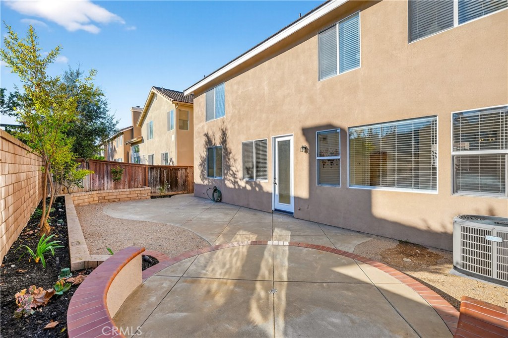 MLS #OC25263276 image #38