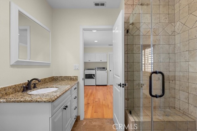 Detail Gallery Image 16 of 45 For 5442 W134th St, Hawthorne,  CA 90250 - 4 Beds | 2 Baths