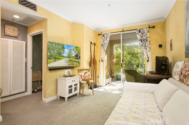 Detail Gallery Image 3 of 30 For 2235 Watermarke, Irvine,  CA 92612 - 1 Beds | 1 Baths