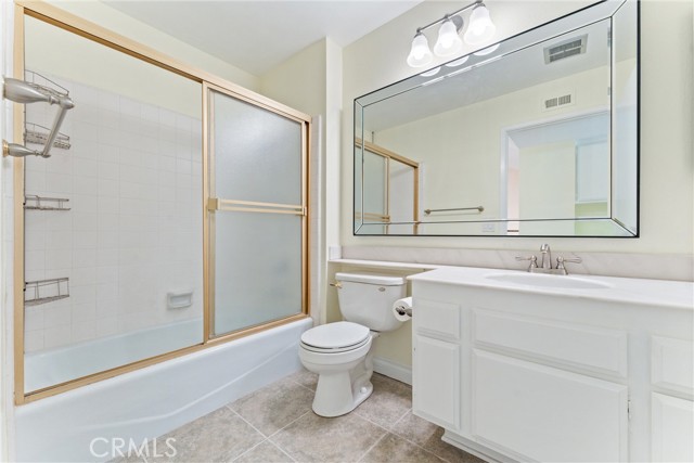 44 W Yale, Irvine CA: https://media.crmls.org/medias/638063a4-a73c-42fe-b552-ac9dfc62f116.jpg