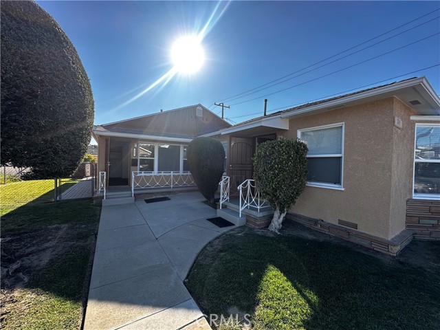 Front Image Thumbnail for CRIG26080360