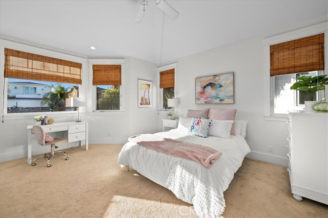 1900 Walnut Avenue, Manhattan Beach, California 90266, 5 Bedrooms Bedrooms, ,4 BathroomsBathrooms,Residential,Sold,Walnut,SB21229114