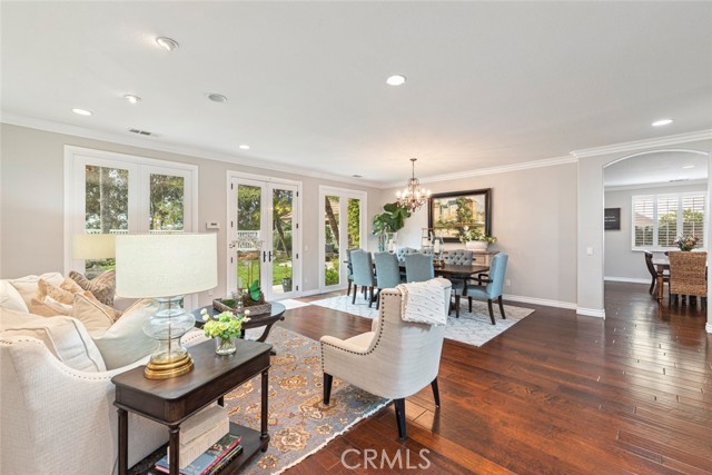 Detail Gallery Image 11 of 61 For 43993 Barletta, Temecula,  CA 92592 - 5 Beds | 3 Baths