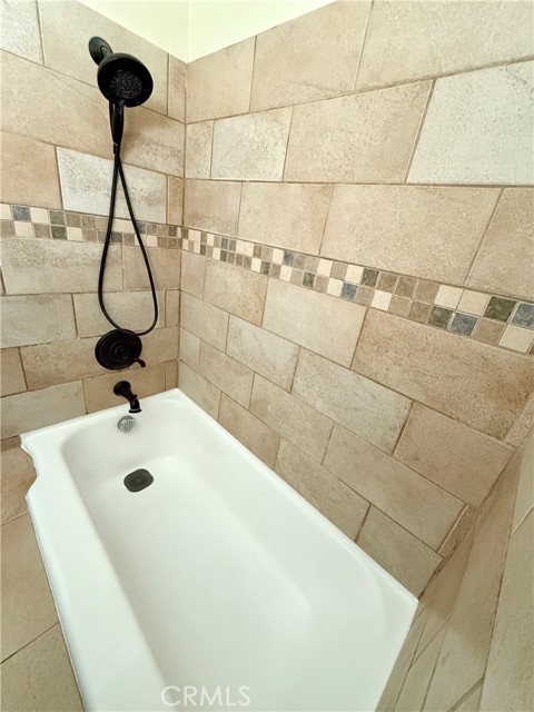 14967 Goodhue Street, Whittier CA: https://media.crmls.org/medias/6381e058-873e-4a4d-a699-fb8041e39c46.jpg