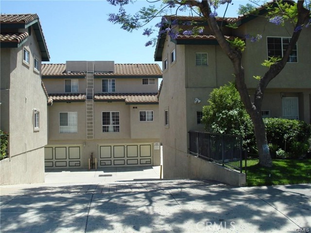 Detail Gallery Image 1 of 1 For 1906 Cedar St #B,  Alhambra,  CA 91801 - 2 Beds | 1/1 Baths