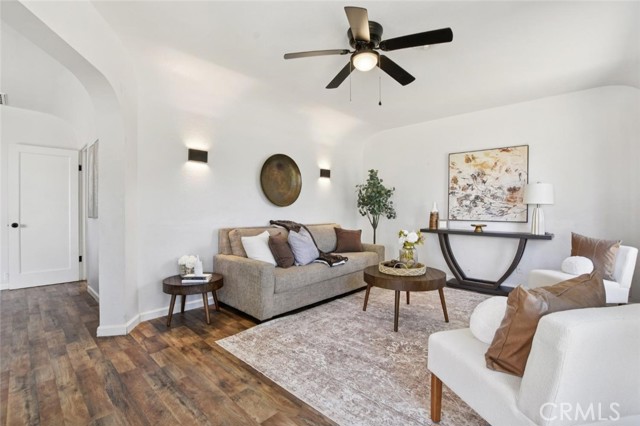 Detail Gallery Image 6 of 26 For 551 Hawthorne St, Yuba City,  CA 95991 - 3 Beds | 1 Baths