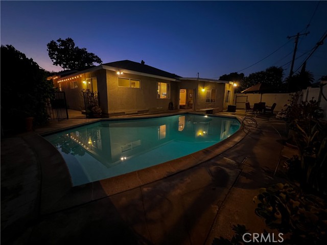 Detail Gallery Image 5 of 10 For 11212 Dempsey Ave, Granada Hills,  CA 91344 - 3 Beds | 2 Baths