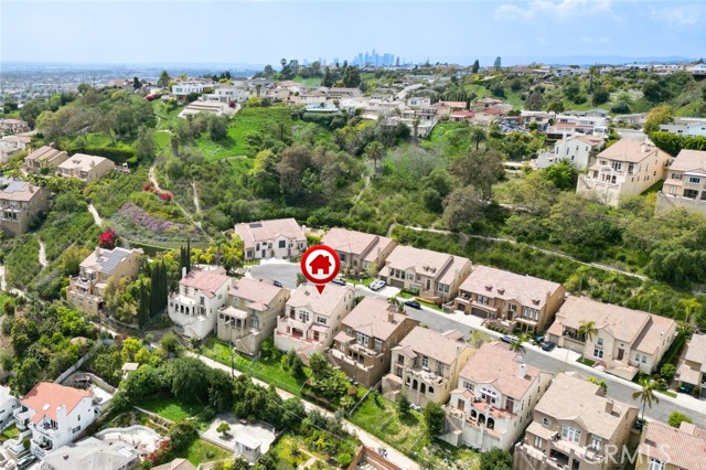 928 Kingsford Street, Monterey Park CA: https://media.crmls.org/medias/63835bea-fd8e-44c0-bcea-26d0c0b62d4c.jpg