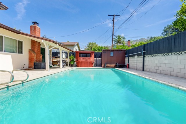 1242 N Dalton Avenue, Azusa CA: https://media.crmls.org/medias/6383c2ee-7d4c-4180-b190-5bb2d837c14d.jpg
