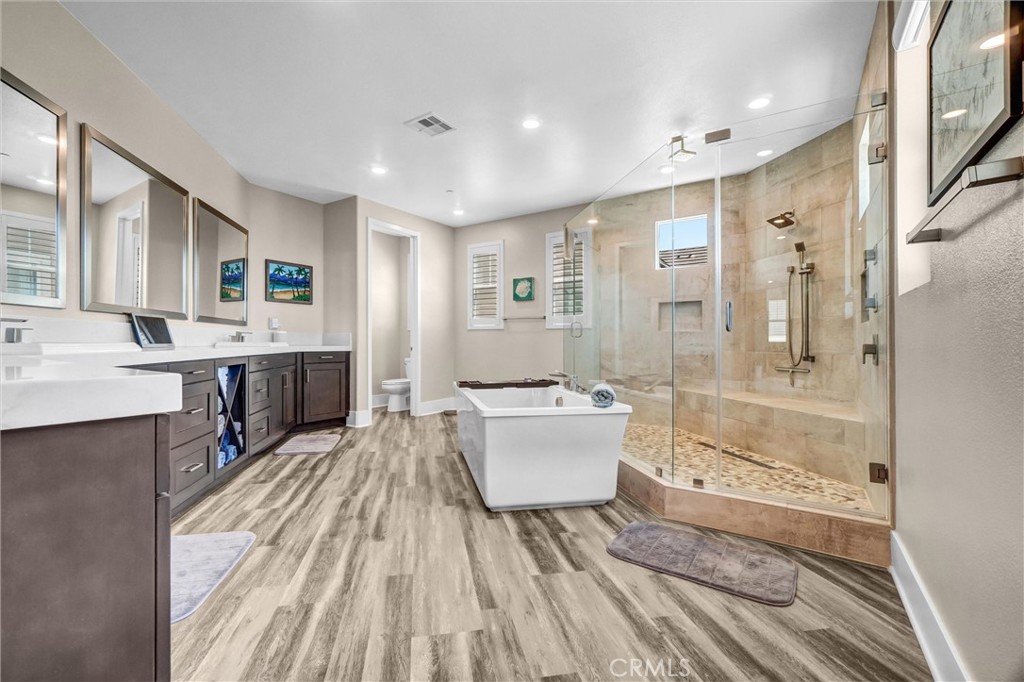 63840535 7086 419e 8eb5 E1ad7aa6219c