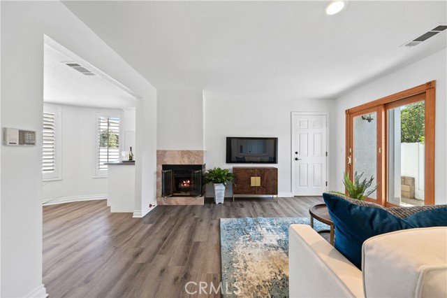 2006 Warfield Avenue, Redondo Beach, California 90278, 3 Bedrooms Bedrooms, ,2 BathroomsBathrooms,Residential,Sold,Warfield,SB21179490