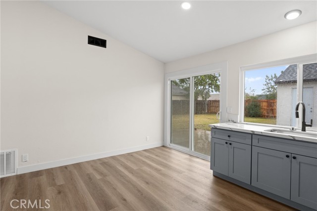 Detail Gallery Image 9 of 32 For 1365 W Etiwanda Ave, Rialto,  CA 92376 - 3 Beds | 2 Baths