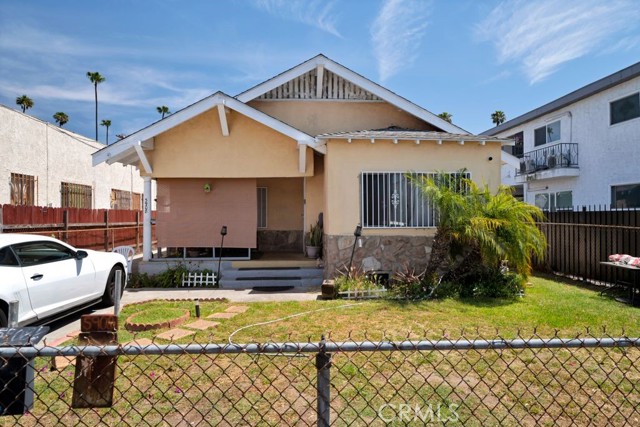 Front Image Thumbnail for CRSR26086816