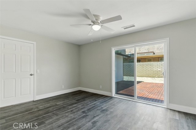 15872 Coral Street, Palm Springs CA: https://media.crmls.org/medias/638a615e-6772-4a4b-b39e-eb10f2c6e9eb.jpg