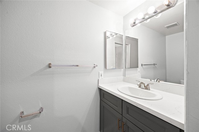 Detail Gallery Image 12 of 29 For 319 California St #F,  Arcadia,  CA 91006 - 3 Beds | 2/1 Baths