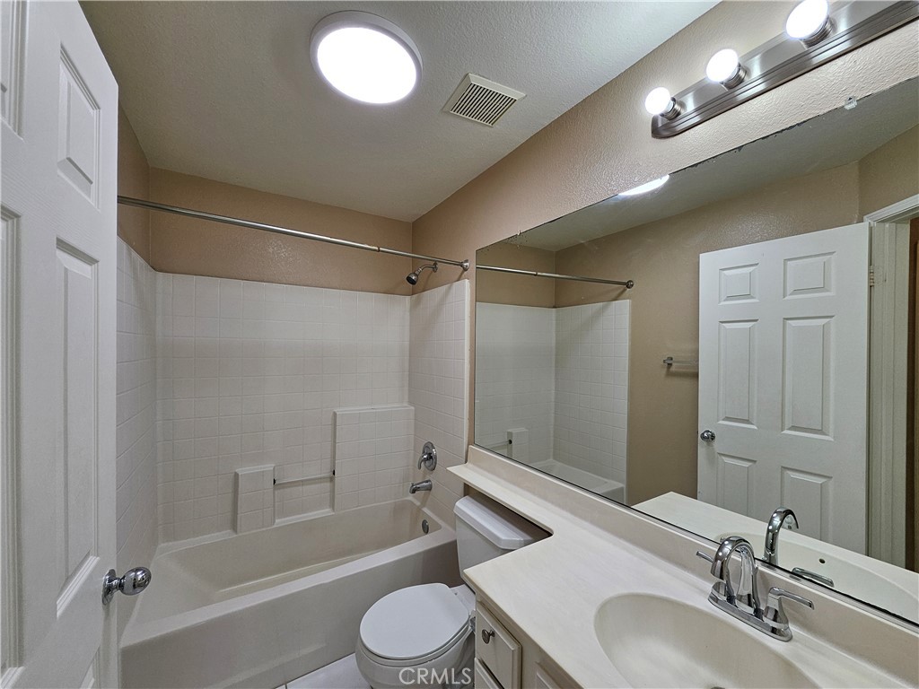 MLS #IG25261397 image #24