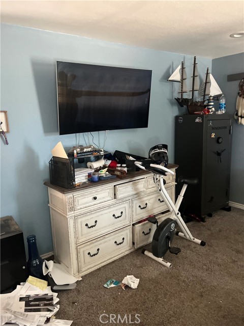 10984 Lincroft Road, Hesperia CA: https://media.crmls.org/medias/638d3a92-2584-4f43-93a1-56f3def6f1cb.jpg
