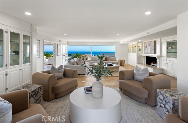 4521 Orrington Road, Corona del Mar CA: https://media.crmls.org/medias/638dbe29-ad05-4767-80f2-03ac034773bf.jpg