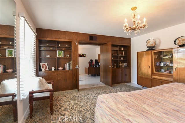 5295 Bronson Way, Riverside CA: https://media.crmls.org/medias/638dc4d1-f1d1-48a3-b1aa-e7a92b12cfbf.jpg