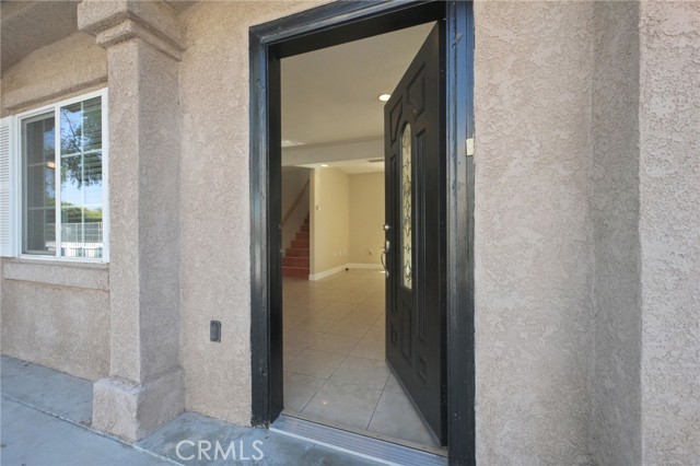 Detail Gallery Image 7 of 64 For 2057 Bush, Santa Ana,  CA 92706 - 4 Beds | 3 Baths