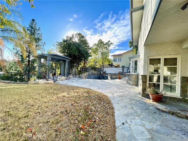 Detail Gallery Image 49 of 65 For 24756 Eilat St, Woodland Hills,  CA 91367 - 6 Beds | 5/1 Baths