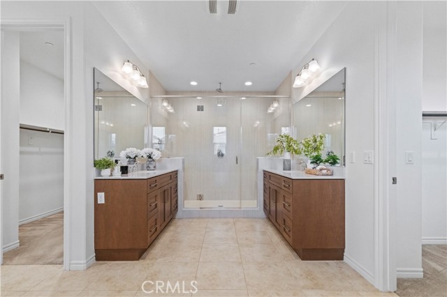 Detail Gallery Image 35 of 69 For 164 Newall, Irvine,  CA 92618 - 4 Beds | 4/1 Baths