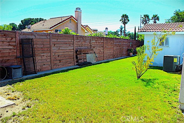 Detail Gallery Image 20 of 21 For 1459 W James St, Rialto,  CA 92316 - 4 Beds | 2 Baths