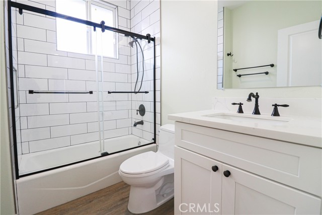 Detail Gallery Image 9 of 10 For 13631 Hope, Garden Grove,  CA 92843 - 4 Beds | 3 Baths