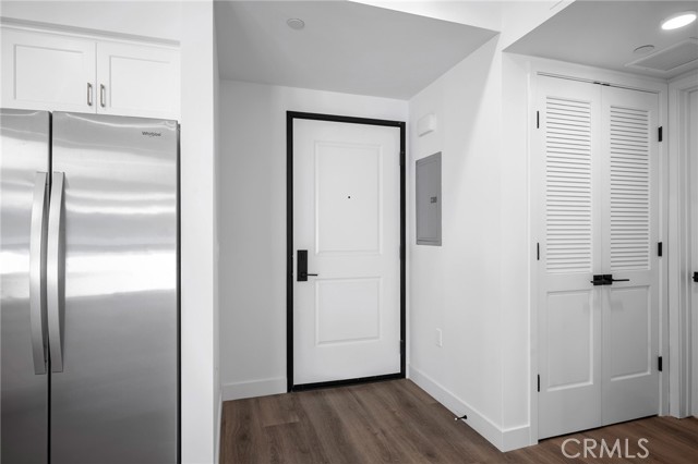 Detail Gallery Image 5 of 19 For 10657 Moorpark St #402,  North Hollywood,  CA 91602 - 1 Beds | 1 Baths