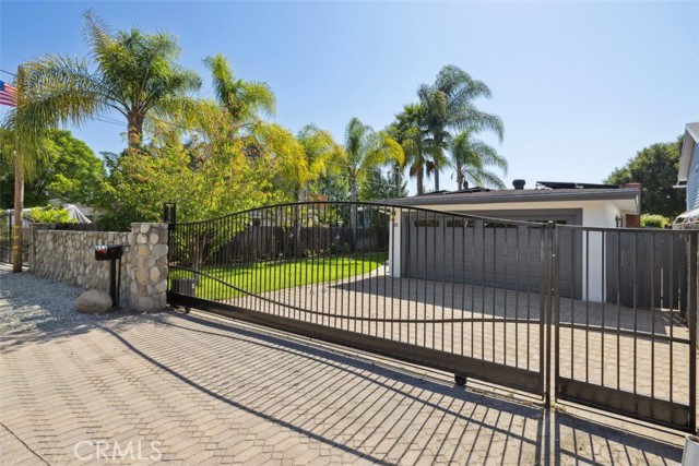 311 Prospect Street, Oak View CA: https://media.crmls.org/medias/639206ab-28f3-482e-8d9b-fa34f0c6173f.jpg