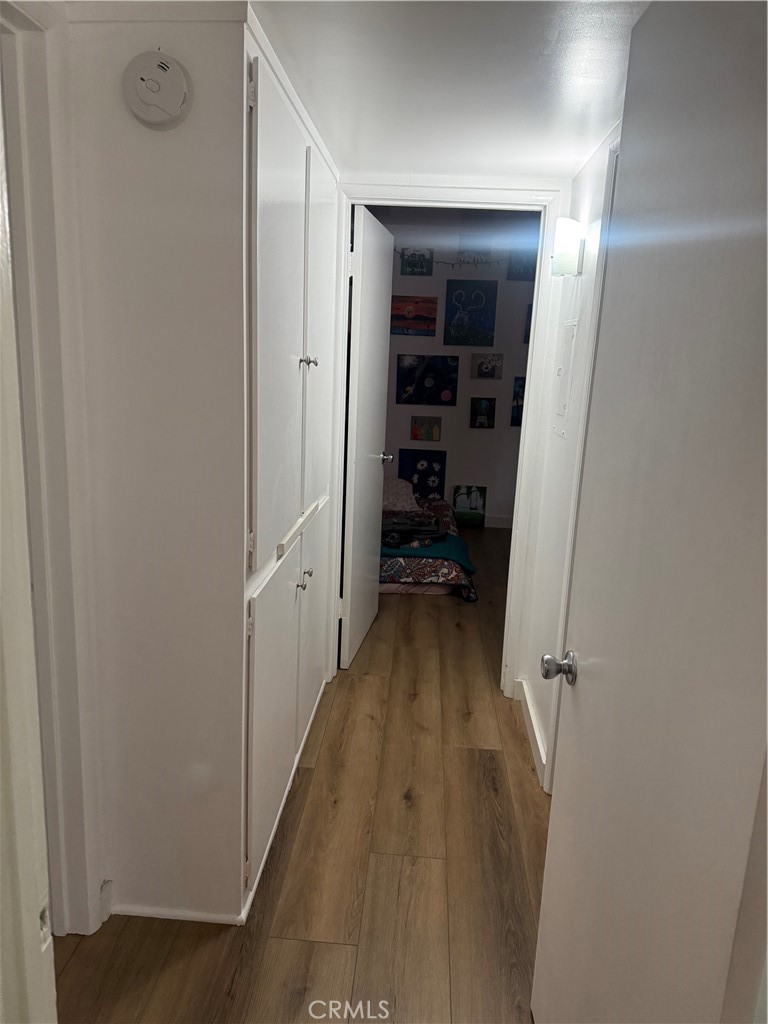 https://media.crmls.org/medias/63932dbc-bfd4-4330-87c1-337d351406c1.jpg?preset=X-Large