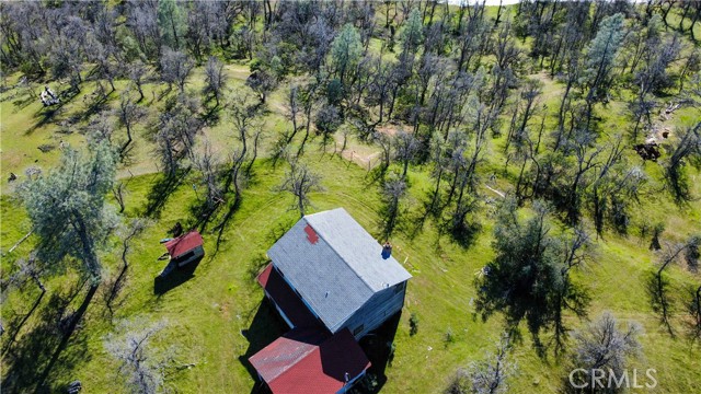 Detail Gallery Image 4 of 5 For 17229 Treat Avenue, Anderson,  CA 96007 - 3 Beds | 2/1 Baths