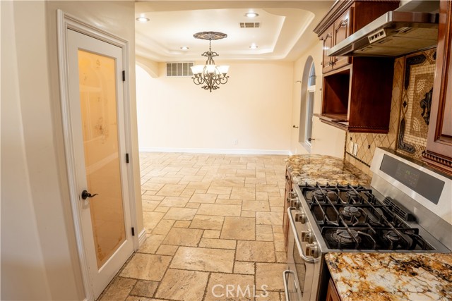 4622 W 131st Street, Hawthorne CA: https://media.crmls.org/medias/63941cbb-50d1-4579-a539-55e4a3839e29.jpg