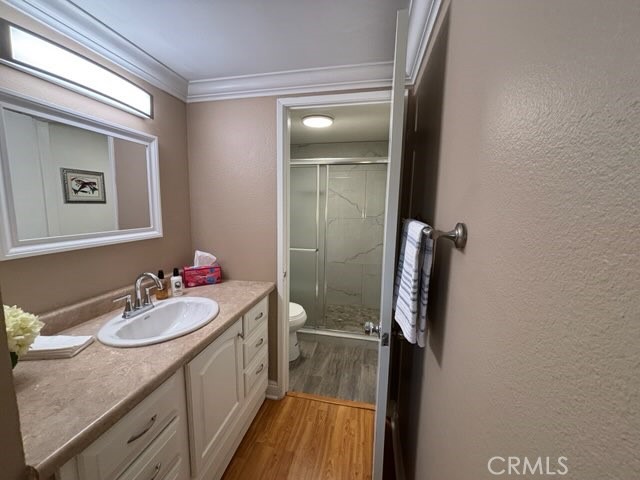 https://media.crmls.org/medias/63942162-e785-494f-9b4a-36ef217a9de0.jpg?preset=X-Large