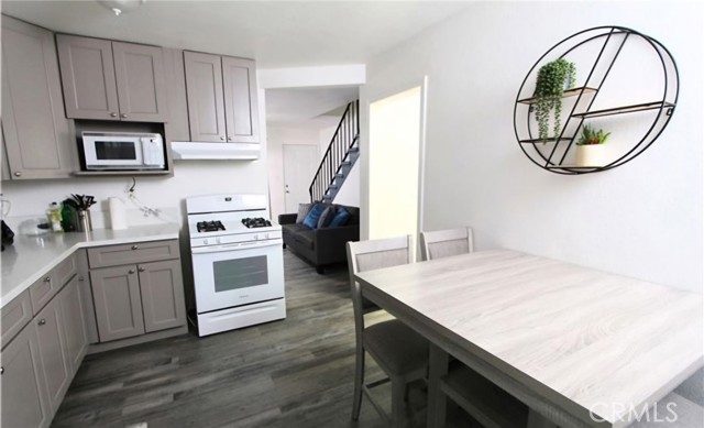 Detail Gallery Image 19 of 28 For 4822 Live Oak St, Cudahy,  CA 90201 - – Beds | – Baths