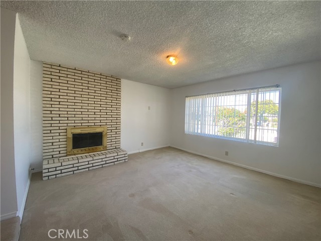 21601 Palos Verdes Boulevard, Torrance CA: https://media.crmls.org/medias/6396e08c-fd41-4272-a756-268ad6a807bb.jpg