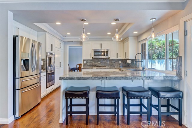 25701 Minoa Drive, Mission Viejo CA: https://media.crmls.org/medias/6396e987-fd34-45a6-9684-eb7ebb3a7213.jpg