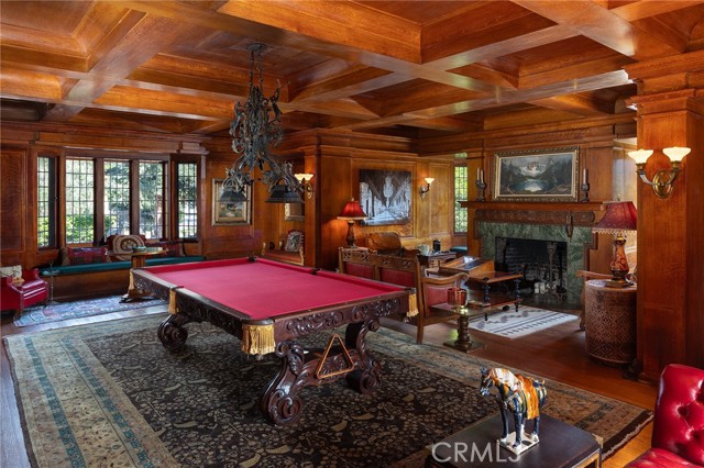 Detail Gallery Image 18 of 62 For 11 La Linda Dr, Long Beach,  CA 90807 - 8 Beds | 4/3 Baths