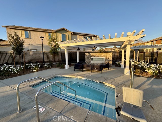 30045 Sunset Pier Drive, Menifee CA: https://media.crmls.org/medias/63973f9c-196f-4e2e-8c85-046cf26ec09c.jpg