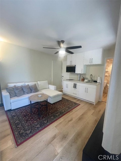 23415 Vanowen Street, West Hills CA: https://media.crmls.org/medias/639858fc-1892-4597-807e-27f68ca53406.jpg